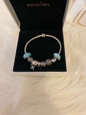 AUTHENTIC PANDORA BRACELET W/9 Charms size 20cm/ 7.9